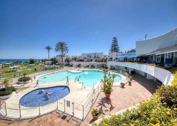 - Playa - En Urbanizacion Al Lado Del Mar Is17 에스테포나