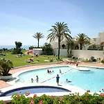 - Playa - En Urbanizacion Al Lado Del Mar Is17 Villa