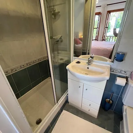 - Playa - En Urbanizacion Al Lado Del Mar Is17 * Estepona