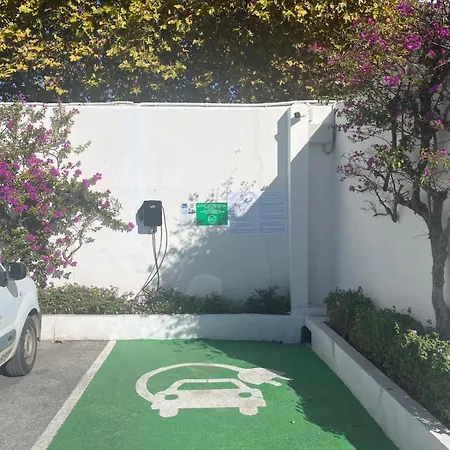 Villa - Playa - En Urbanizacion Al Lado Del Mar Is17 Estepona