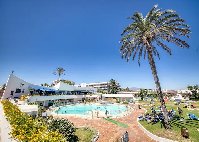 - Playa - En Urbanización Al Lado Del Mar Is17 Villa Estepona